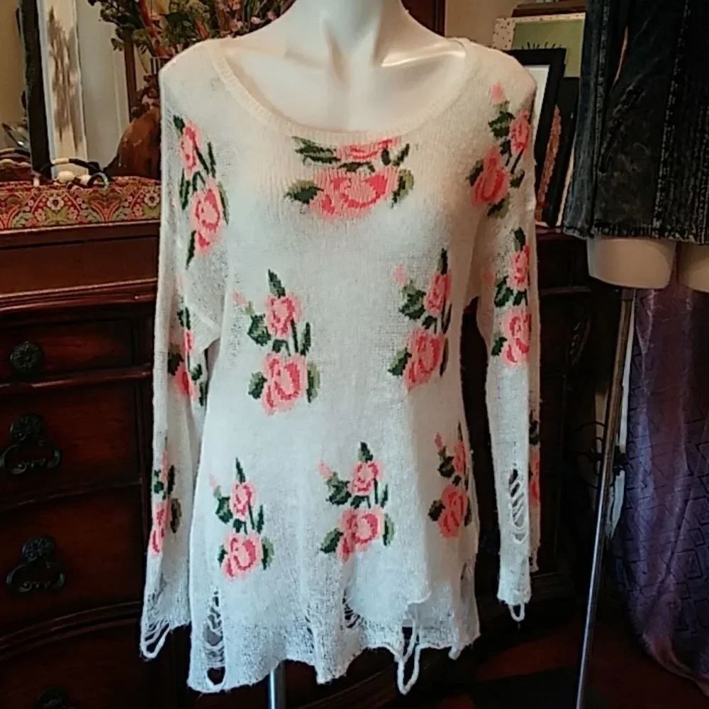 Wildfox top Sweater